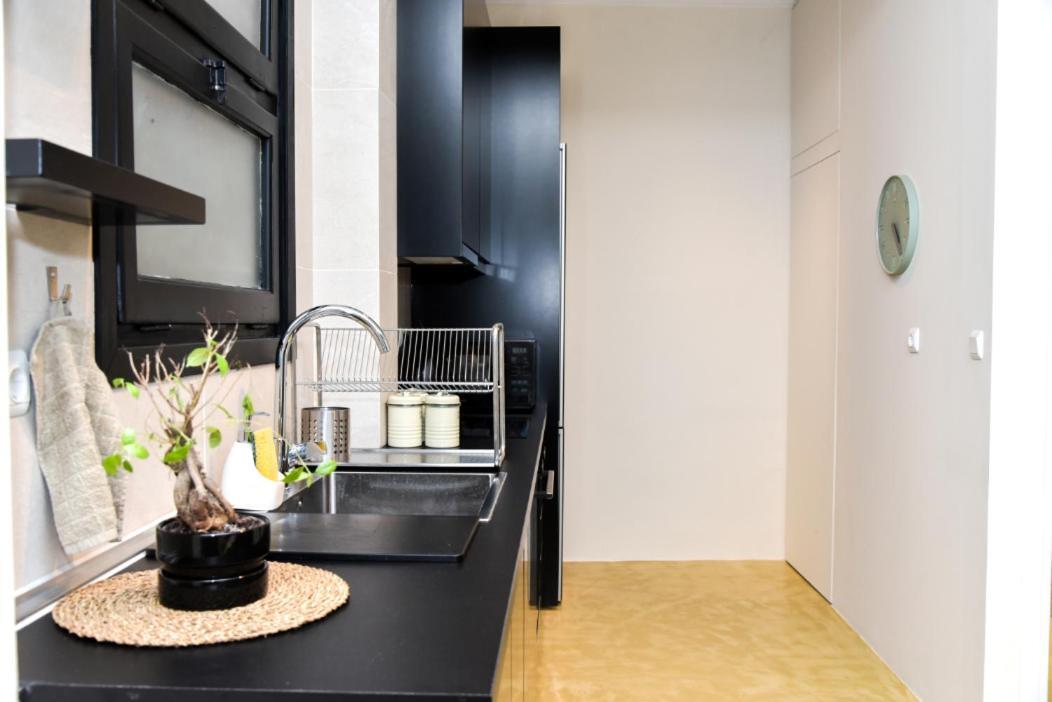 Central Apartment At Echarxia 2 Beds For 5 Pers By Mps Athena Bagian luar foto